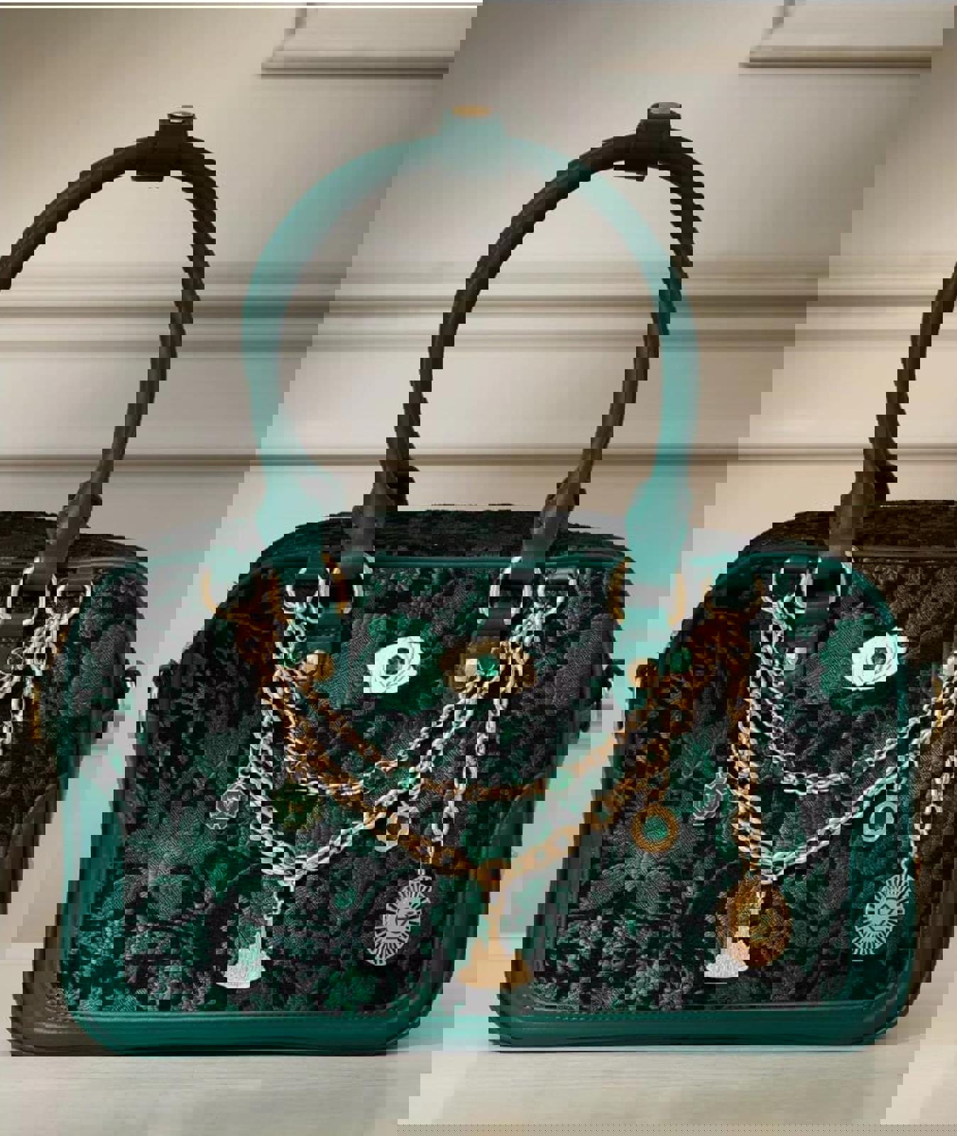 Wicked Oz Green Floral Handbag with Bag Chain NWT