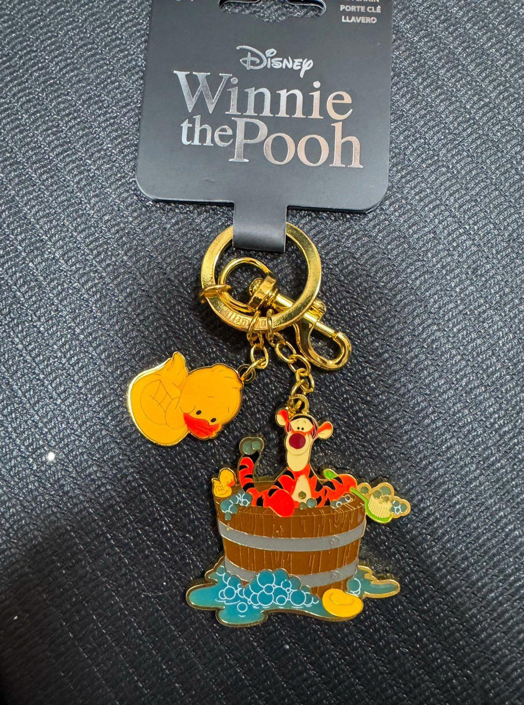 Loungefly Disney Winnie the Pooh Tigger Bathtime Multi-Charm Keychain NWT