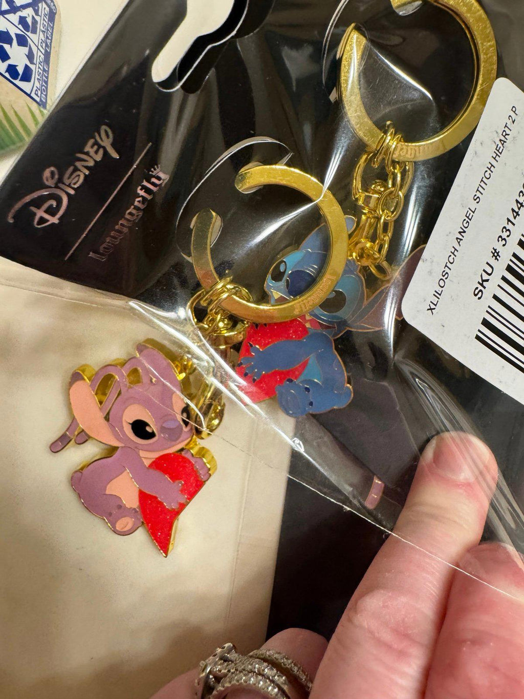 Loungefly Disney Lilo & Stitch Angel & Stitch Heart Magnetic Keychain Set NWT