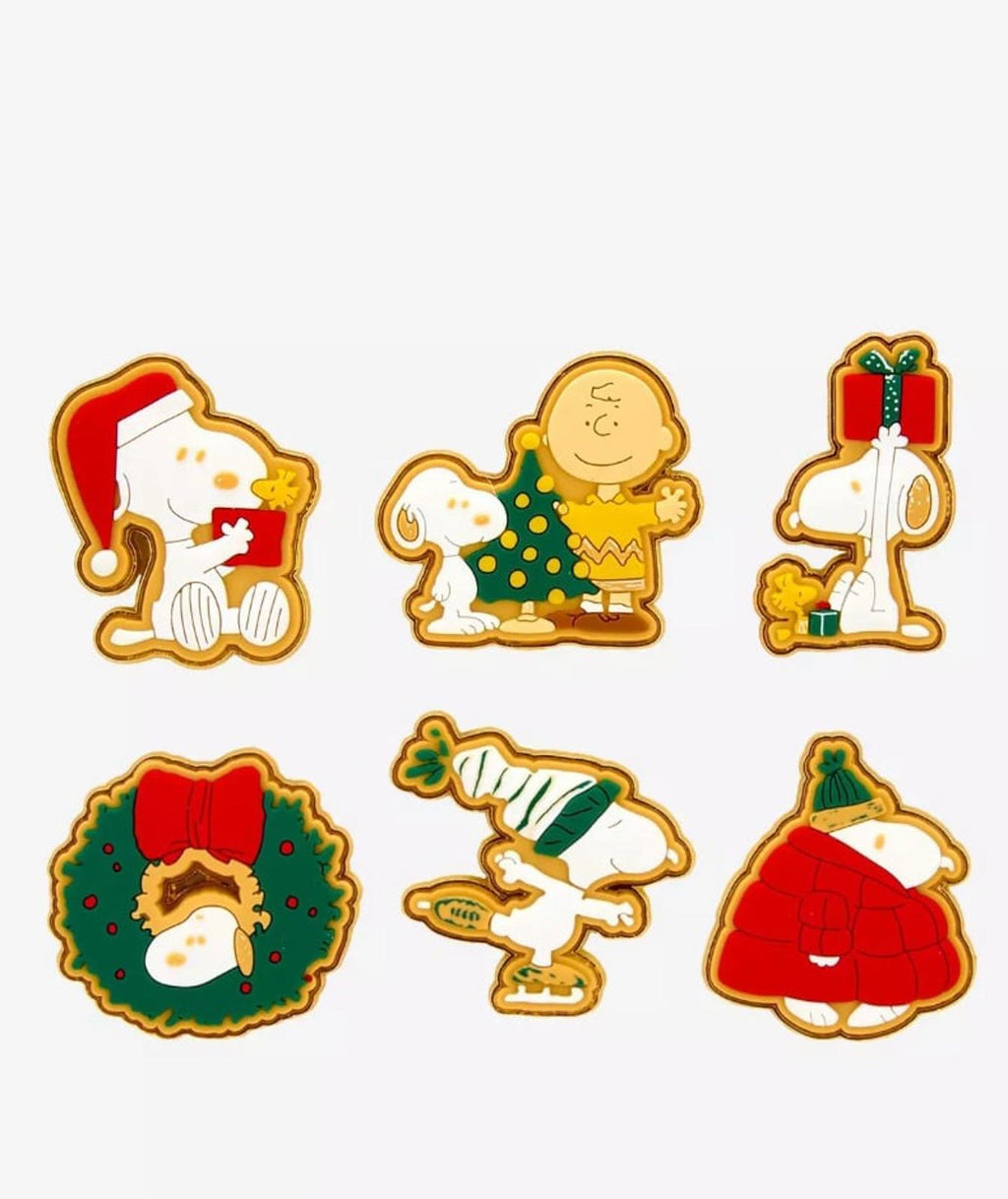 Loungefly Peanuts Snoopy Christmas Cookie Scented Blind Box Enamel Pin