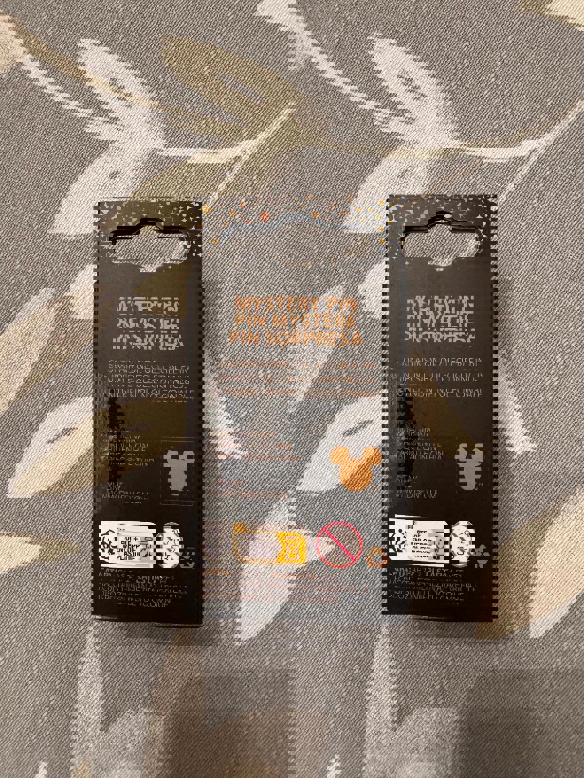 Loungefly Mystery Princess Fancy Frame Portrait Rhinestone Blind Box Pin